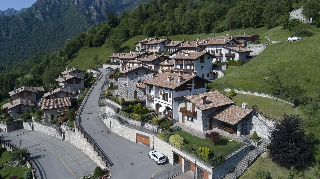 Residenza Borgo Antico Villa Paratico 0*,  Italy
