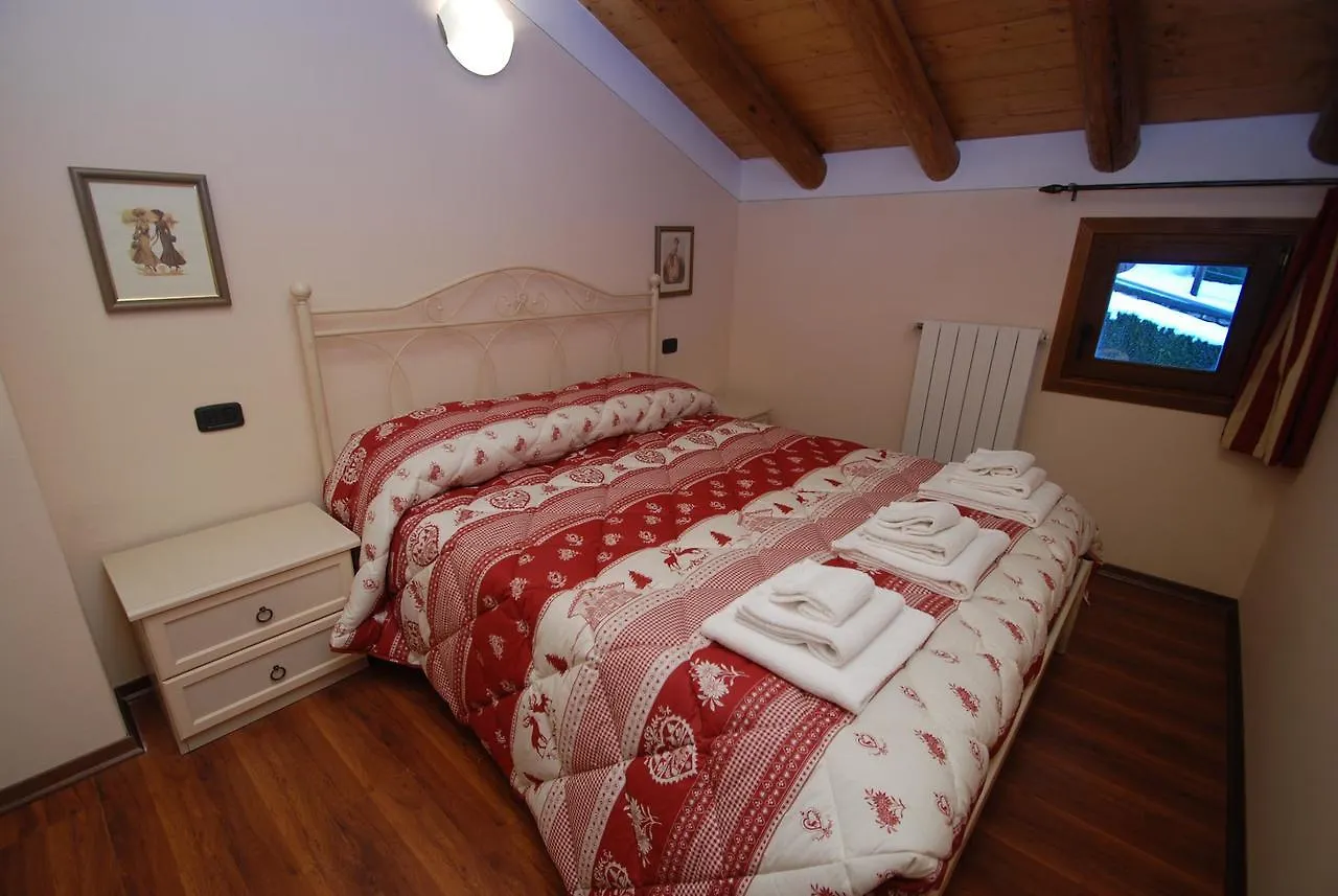 Residenza Borgo Antico Villa Paratico 0*,